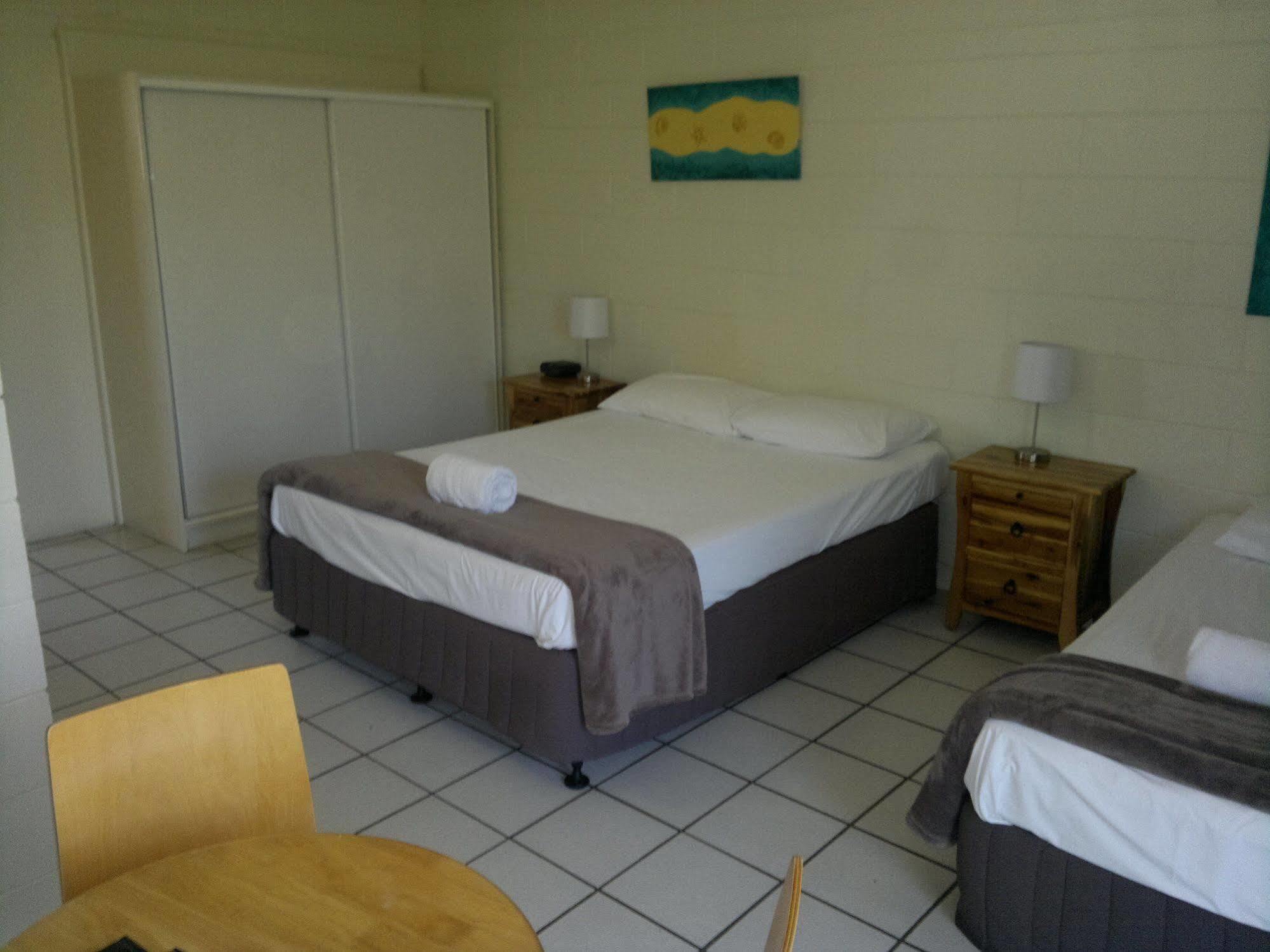 Whitsunday On The Beach Airlie Beach Eksteriør billede